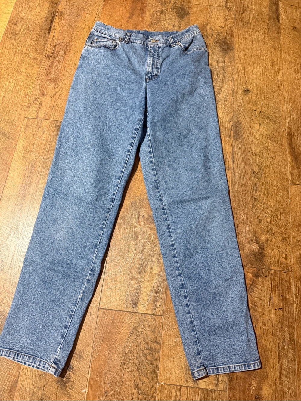 Vintage Y2K Ralph Lauren Women's Straight Leg Jeans in Light Blue 10 Inseam 30